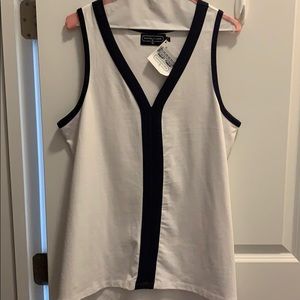 NWT Duffield Lane white and navy tank size large